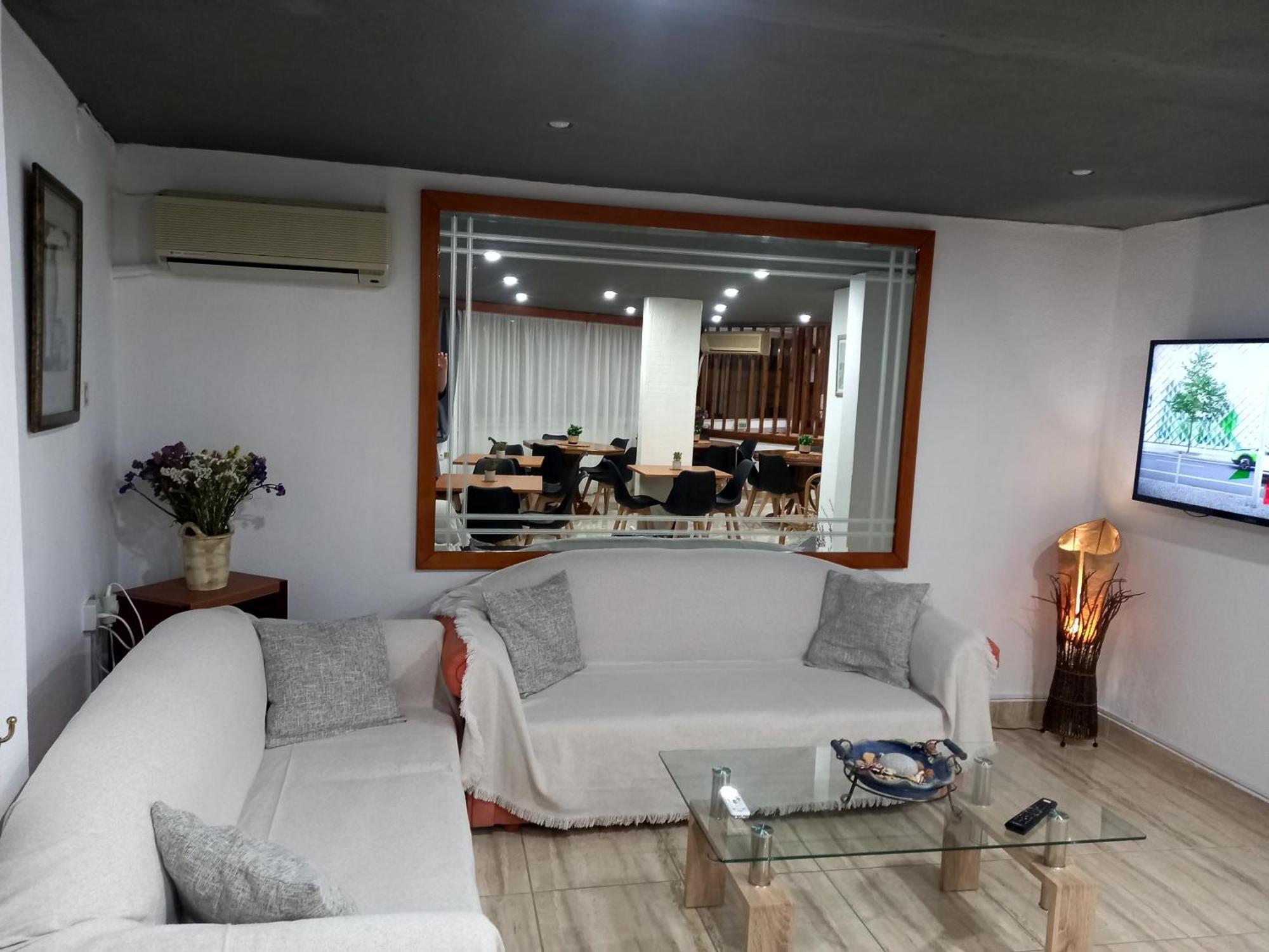 Hotel Tainaro Loutrá Edipsoú Eksteriør bilde