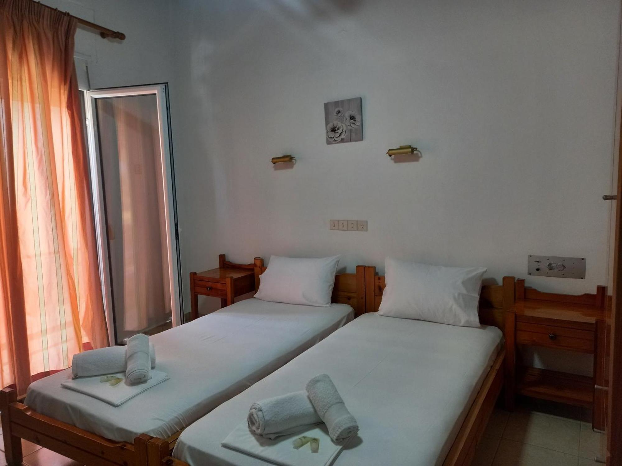 Hotel Tainaro Loutrá Edipsoú Eksteriør bilde
